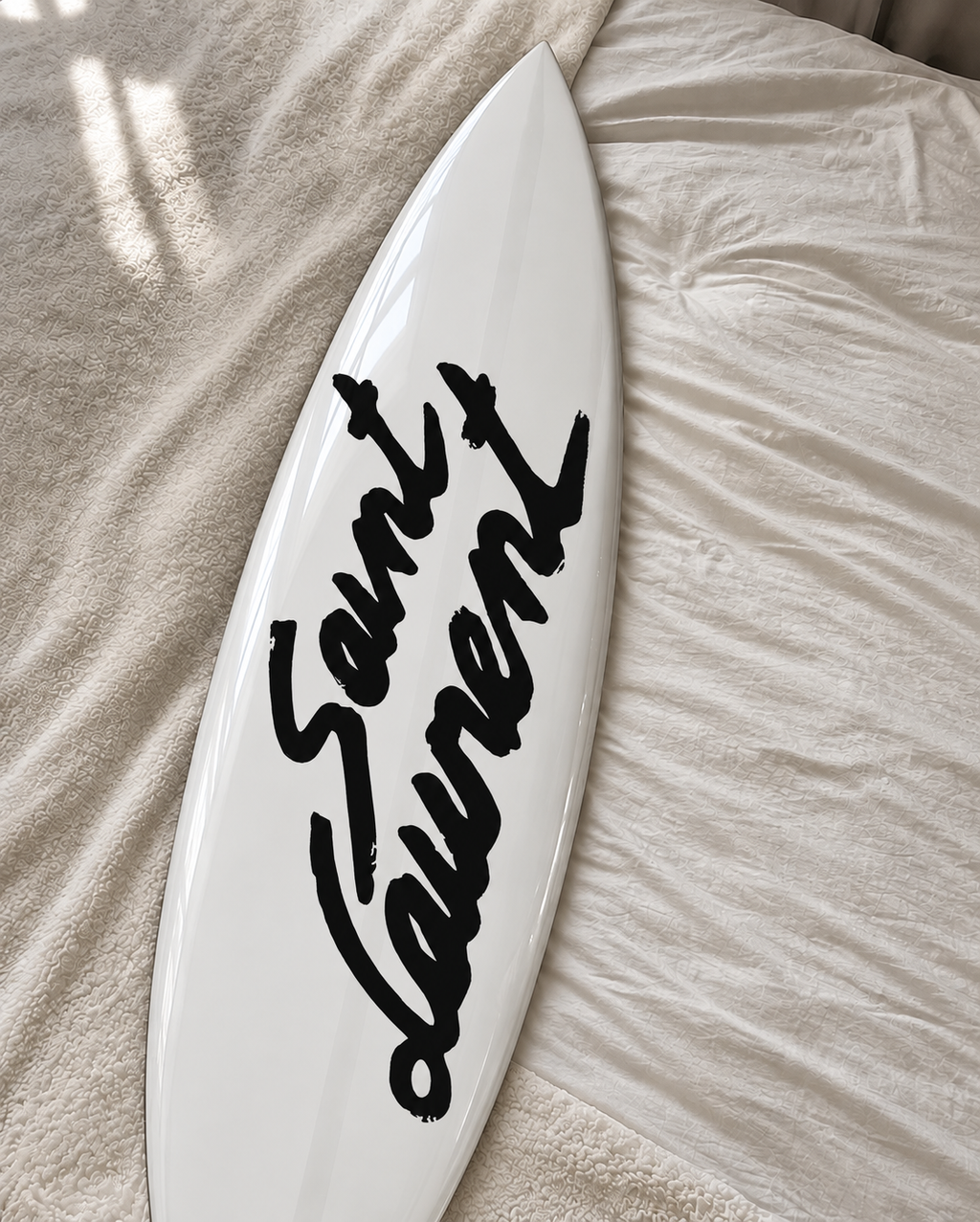 High Fashion It Surfboard Wall Decor