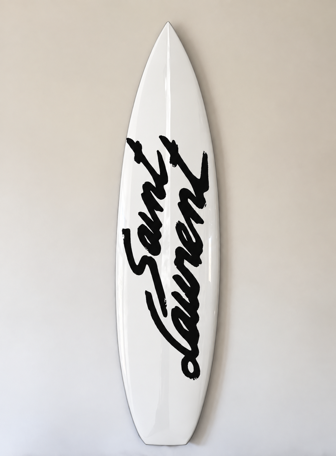High Fashion It Surfboard Wall Decor